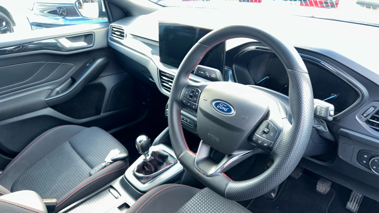 Ford Focus 1.0 EcoBoost ST-Line 5dr Petrol Hatchback